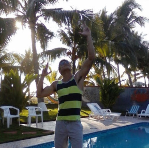 Meet your Posher, Jared - Picture 1 of 1